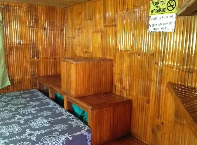Titanic's Nipa Hut