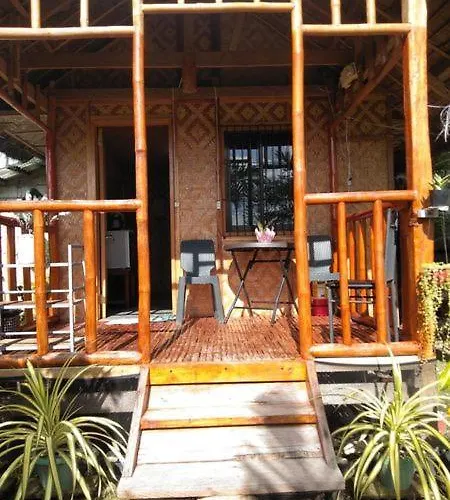 호스텔 Titanic's Nipa Hut 몰볼