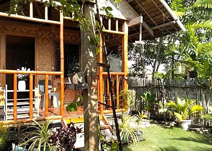 호스텔 Titanic's Nipa Hut *